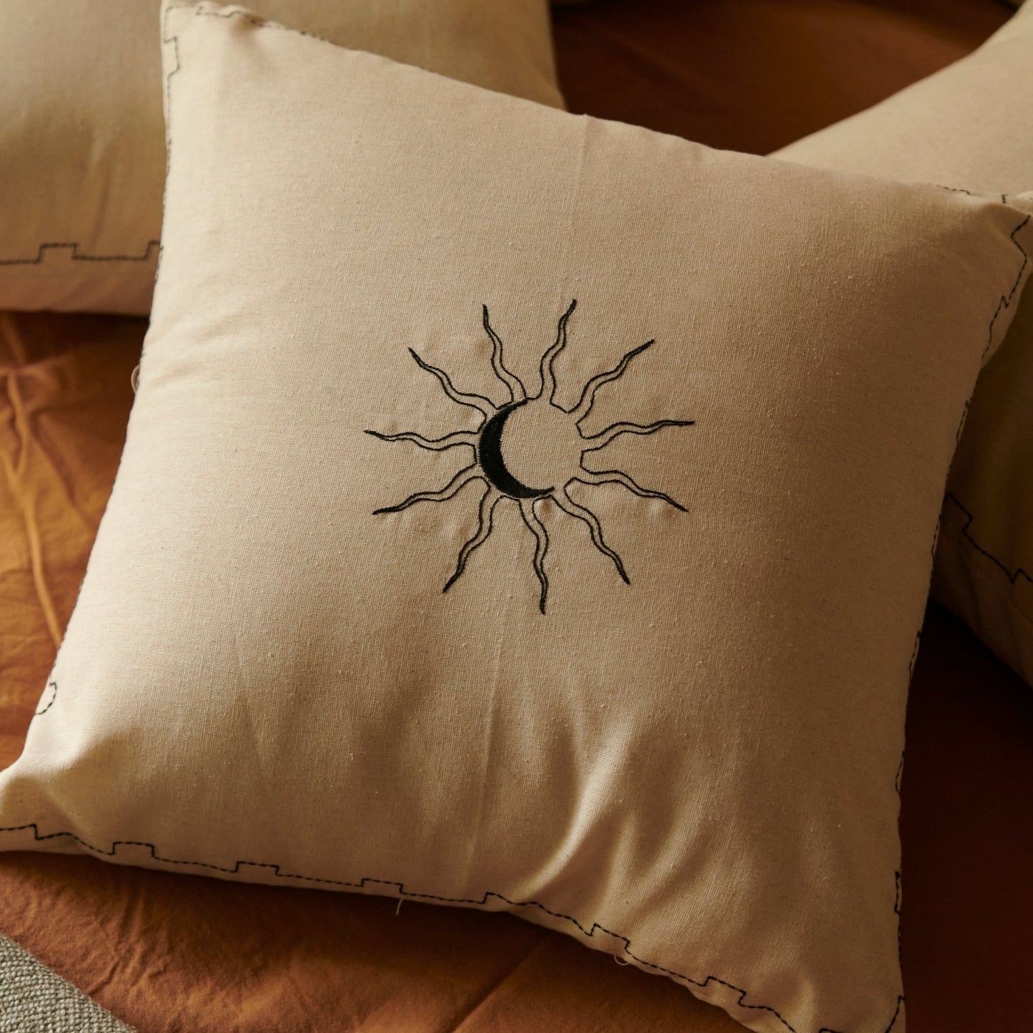 VENUS PILLOW SET OF 2
