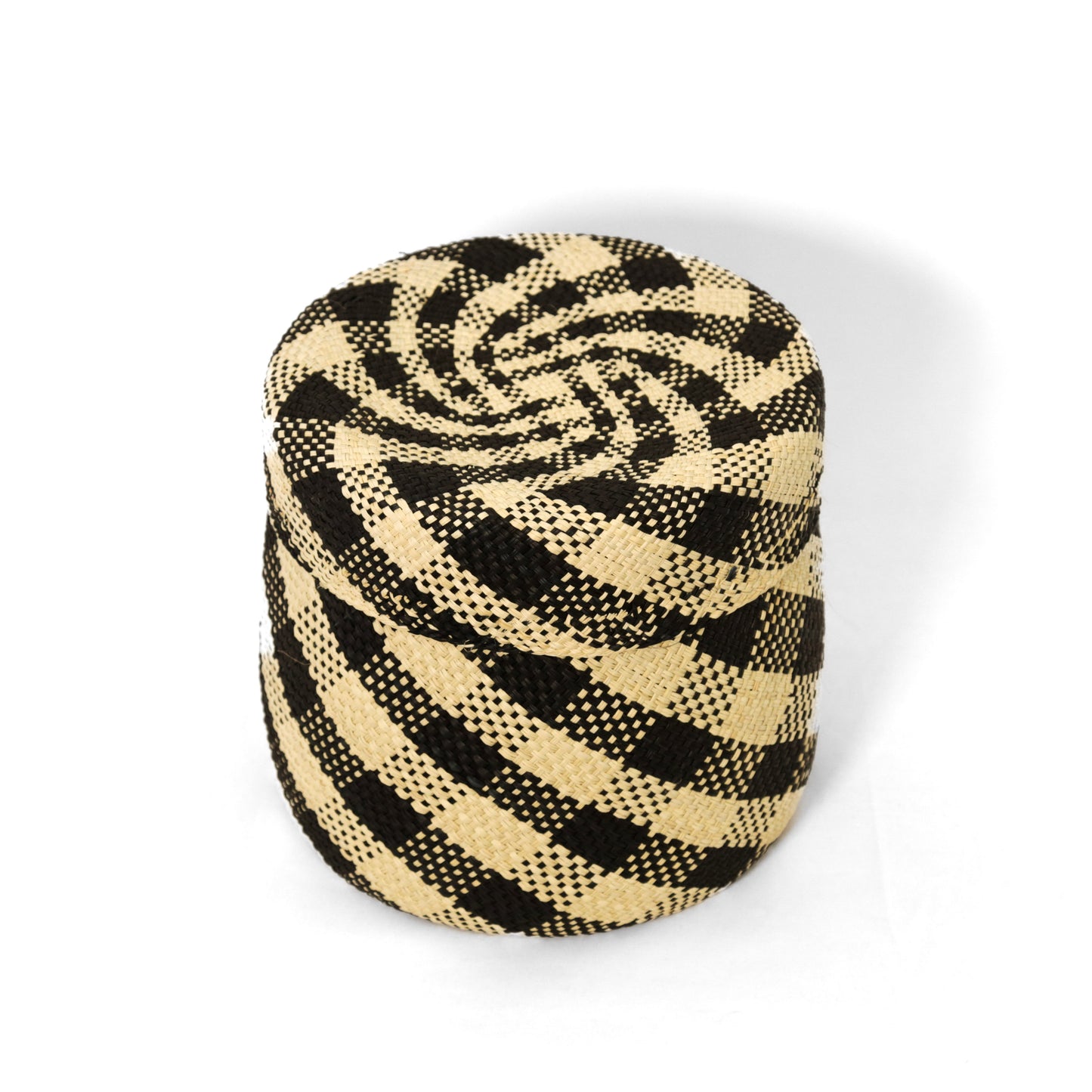 CHECKERED IRACA BASKETS
