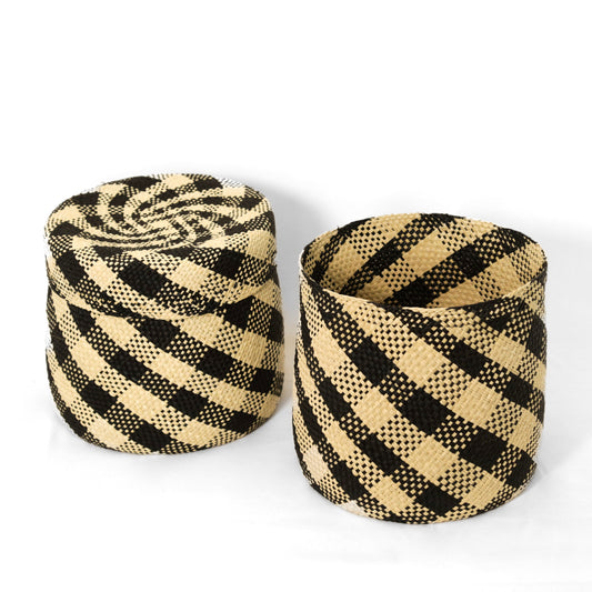 CHECKERED IRACA BASKETS